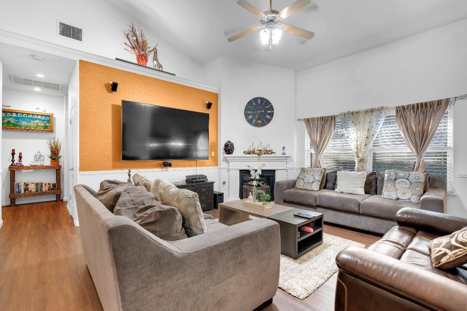 Fresno, CA 93722,5802 W Millbrae AVE