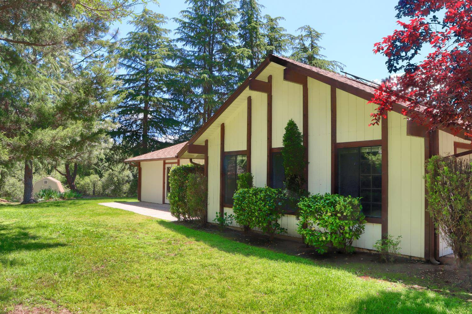 Ahwahnee, CA 93601,42177 Lone Olive LN
