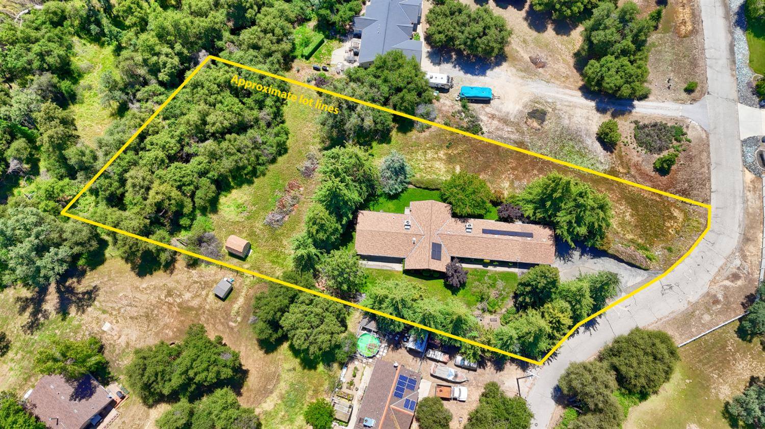 Ahwahnee, CA 93601,42177 Lone Olive LN