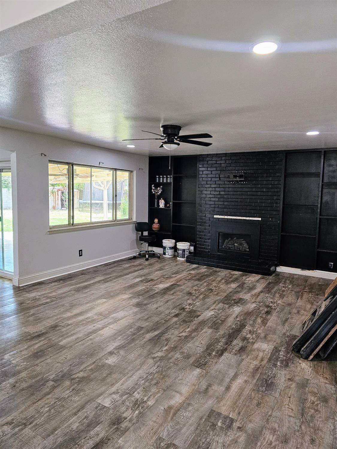 Fresno, CA 93727,5850 E Parkside DR