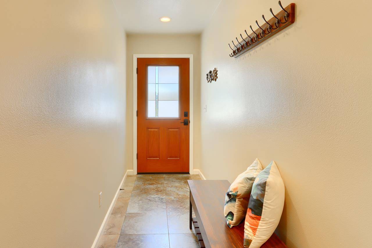 Midpines, CA 95345,6097 Sherlock Rd.