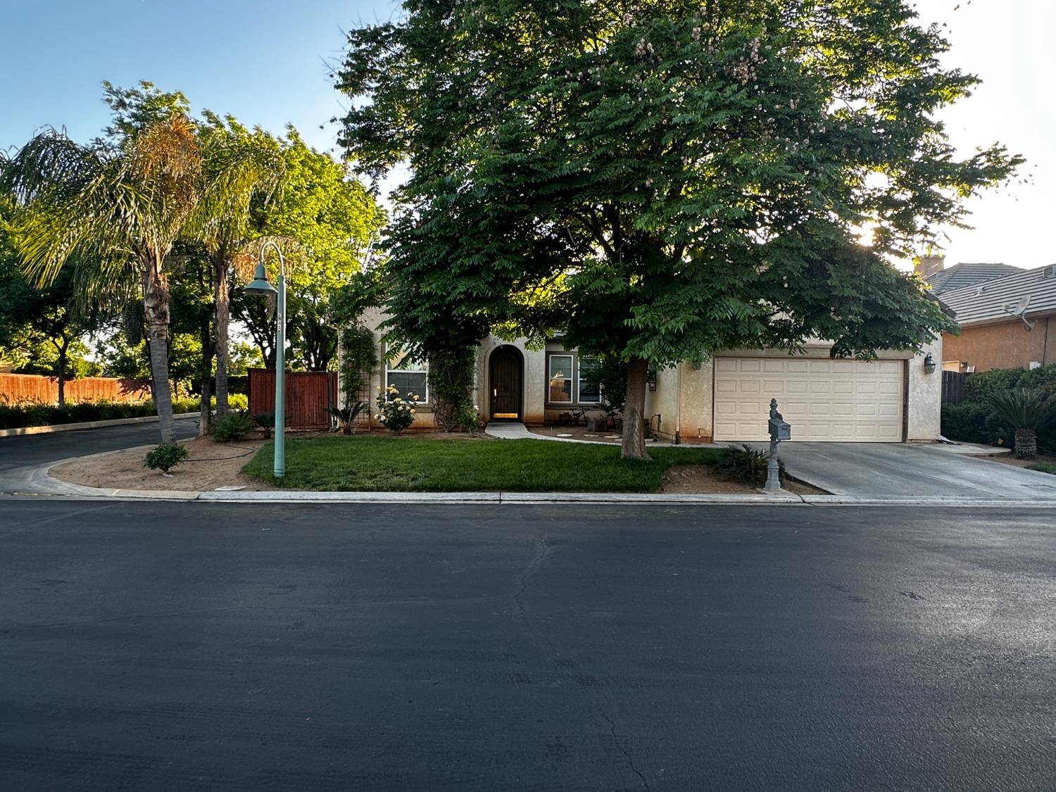 Clovis, CA 93619,4769 N Emerald Peak DR