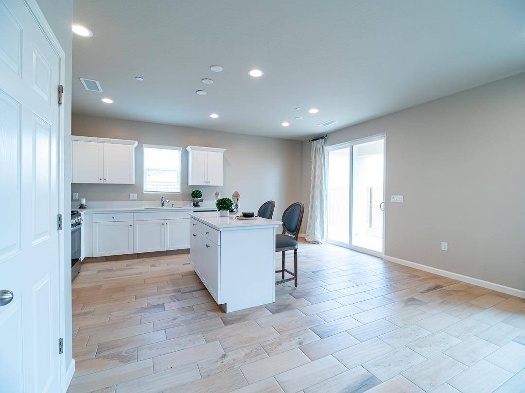 Madera, CA 93636,873 Beaver Pond Loop