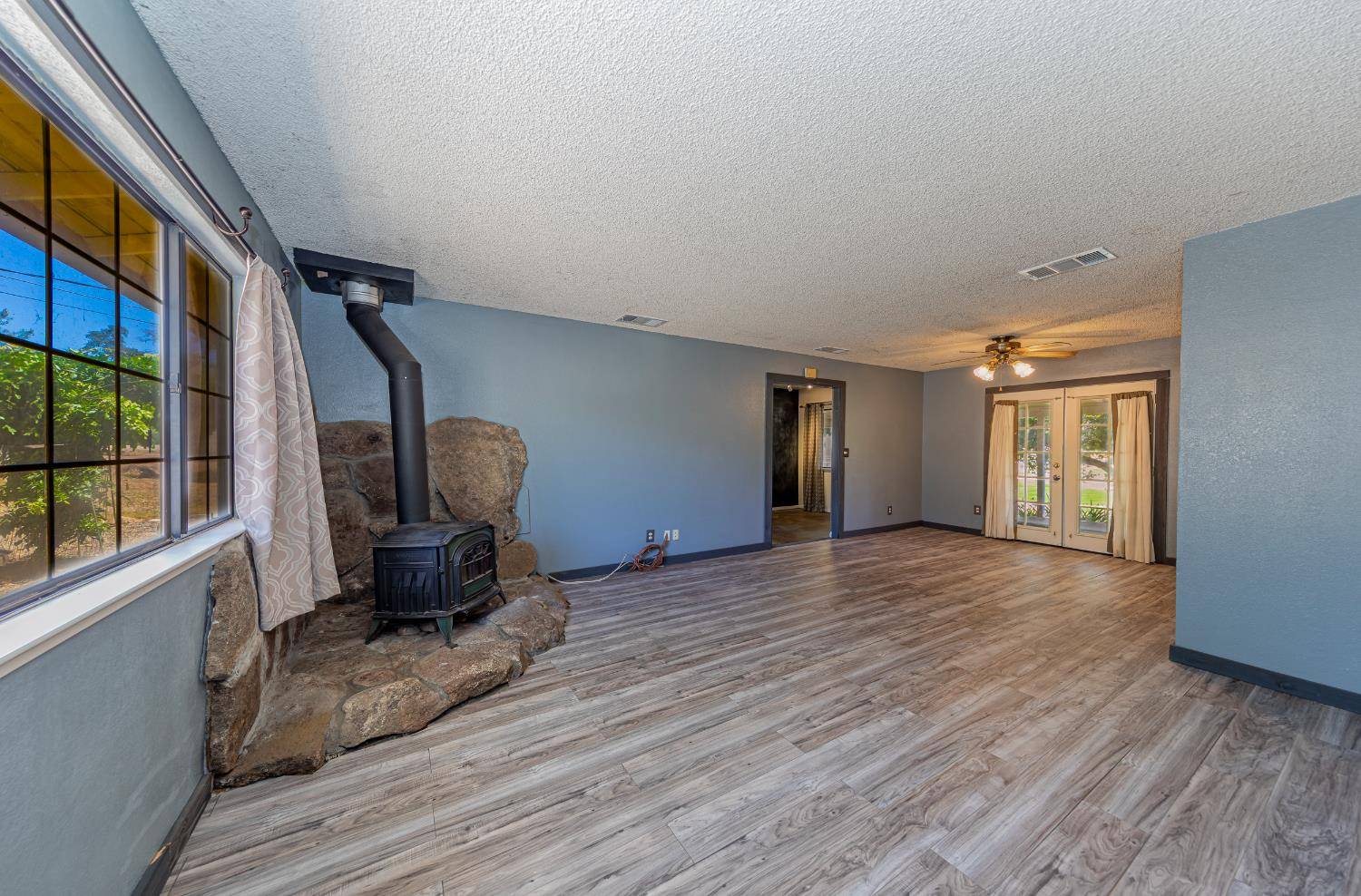 Coarsegold, CA 93614,43096 Deer Trail WAY