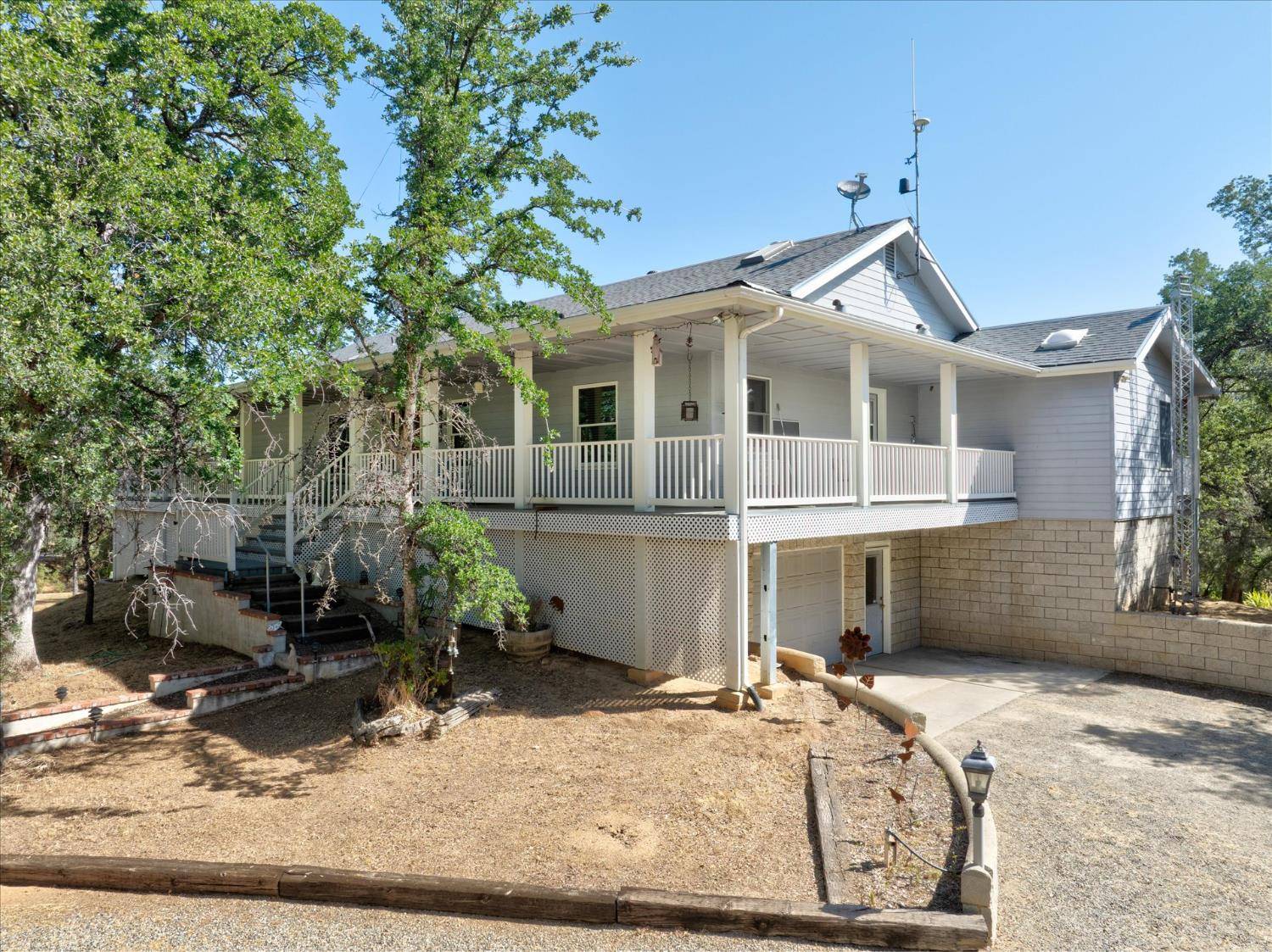 North Fork, CA 93643,31493 Hazelwood
