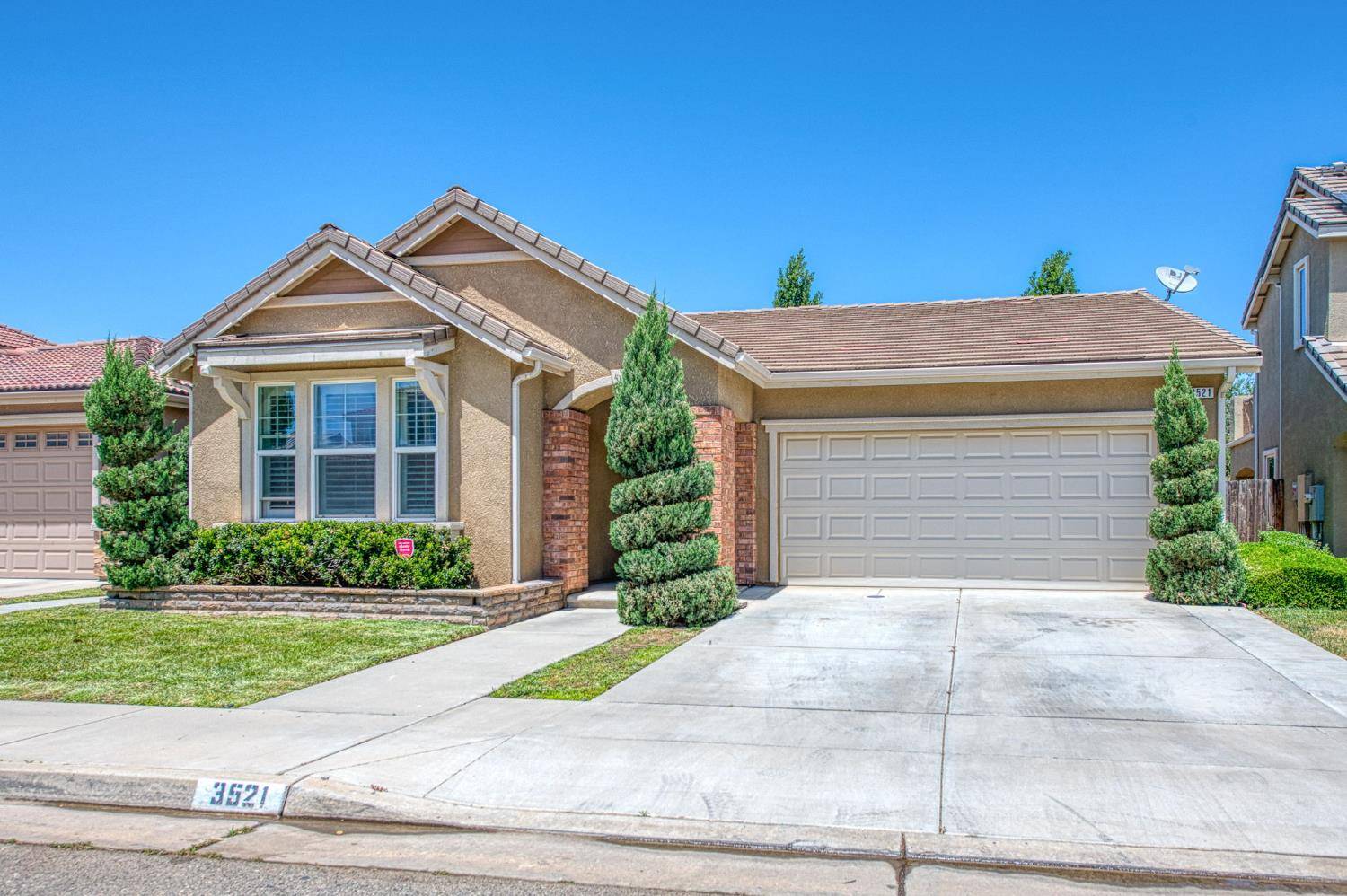 Clovis, CA 93619,3521 Buckingham AVE