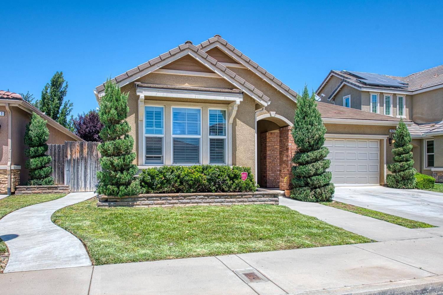 Clovis, CA 93619,3521 Buckingham AVE
