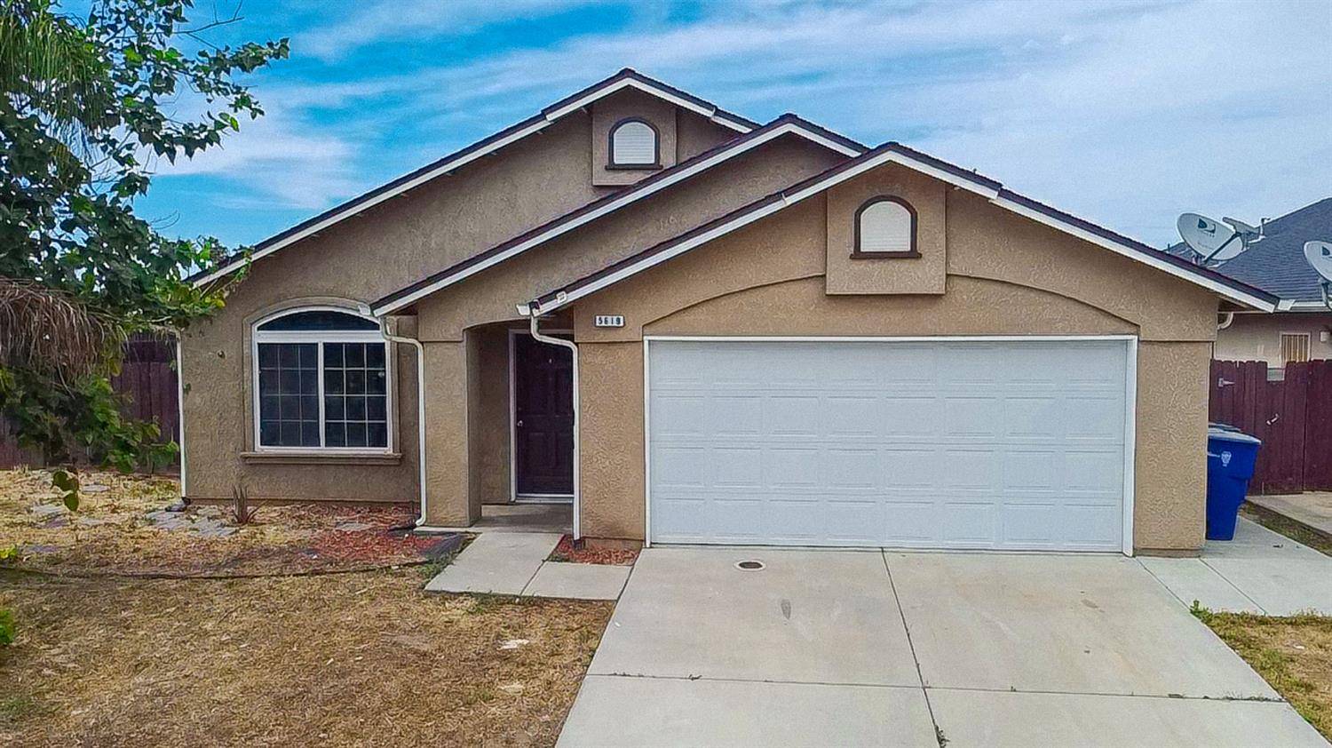 Fresno, CA 93727,5619 E Pitt AVE
