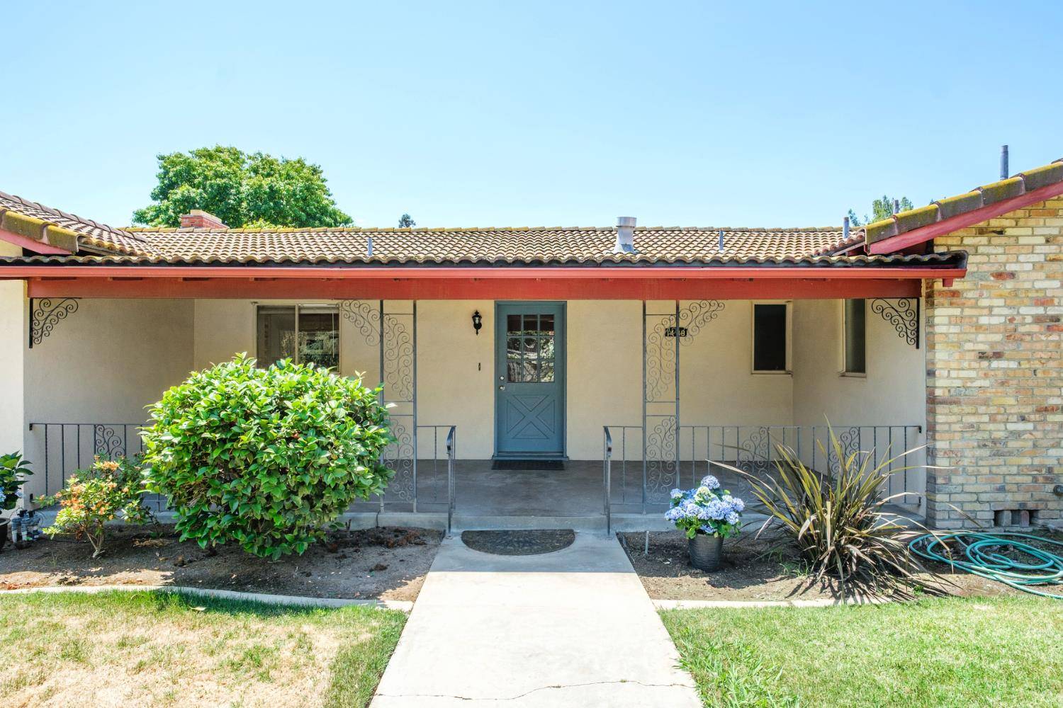 Fresno, CA 93704,1438 E Rialto AVE