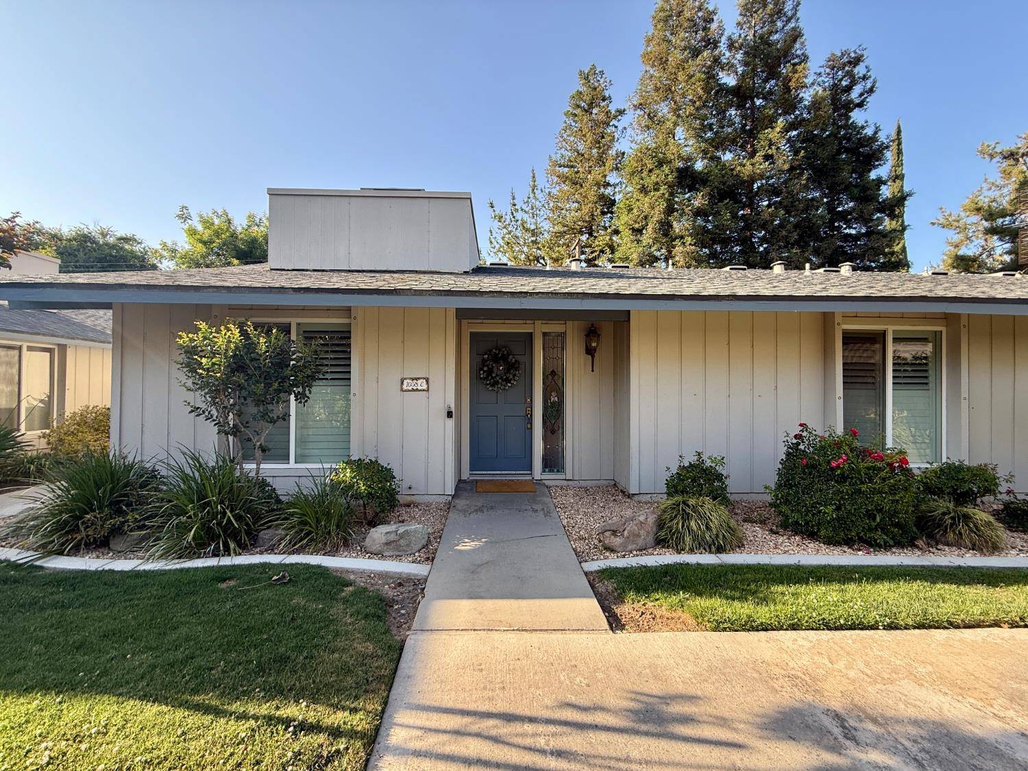 Fresno, CA 93711,1058 W Browning AVE