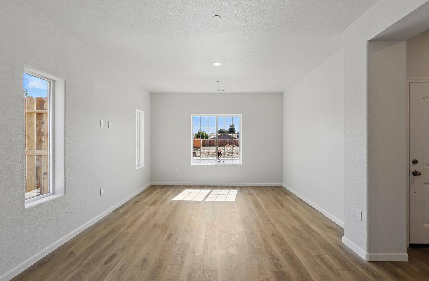 Chowchilla, CA 93610,428 Oleander