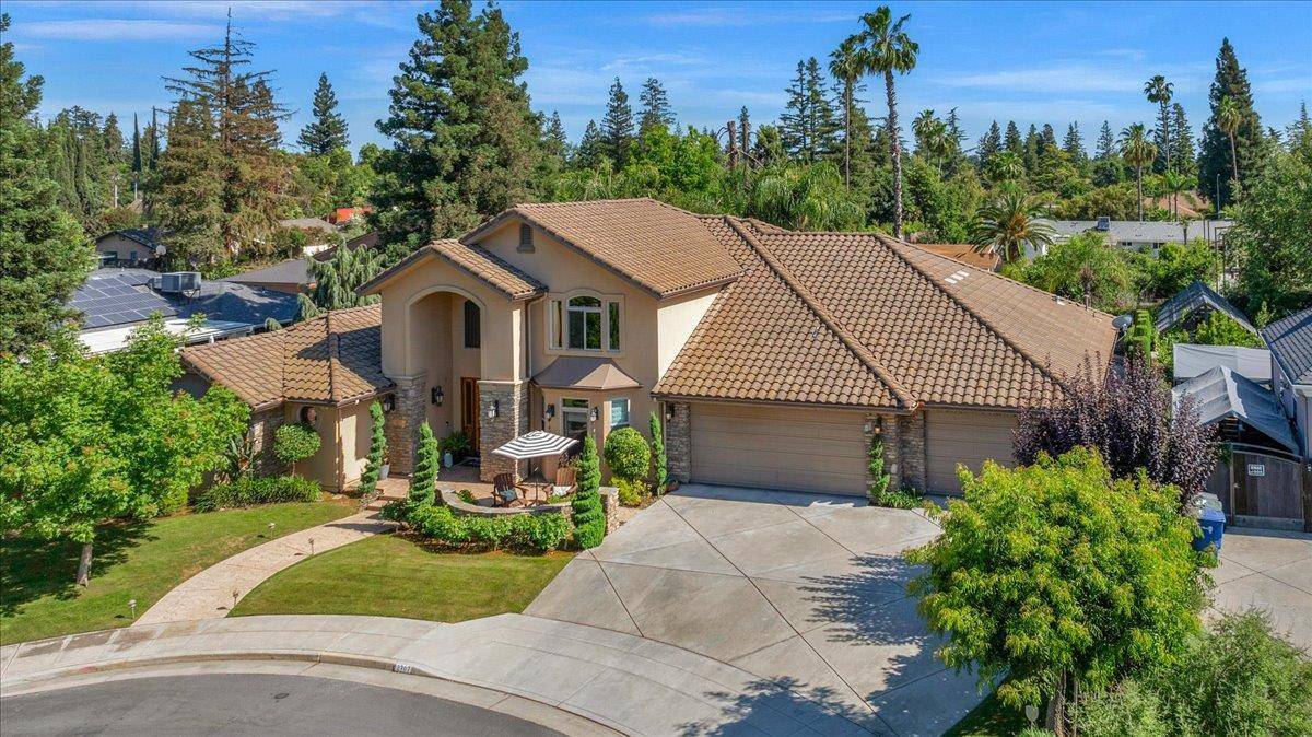 Fresno, CA 93711,2707 W Menlo AVE