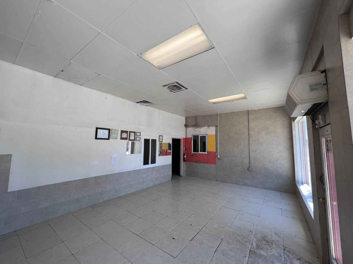 Dos Palos, CA 93620,1537 Center AVE