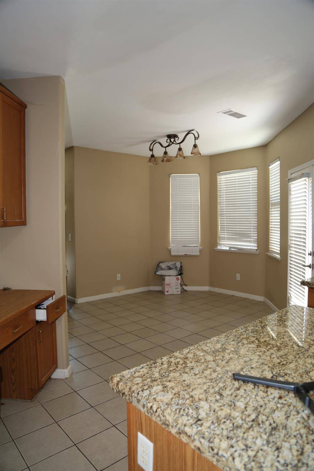 Fresno, CA 93722,5811 W Cromwell AVE