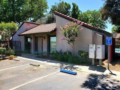 Fresno, CA 93727,5965 E Shields AVE #106