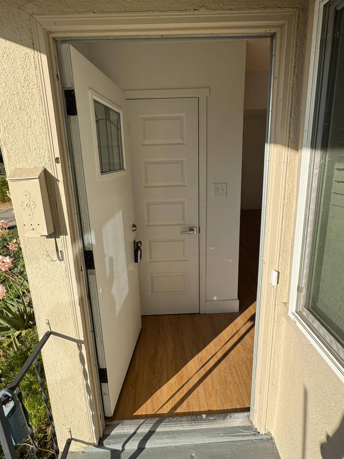 Fresno, CA 93727,4808 E Pine AVE