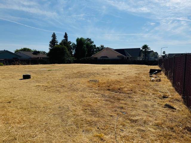 Fresno, CA 93722,4569 W Michigan AVE