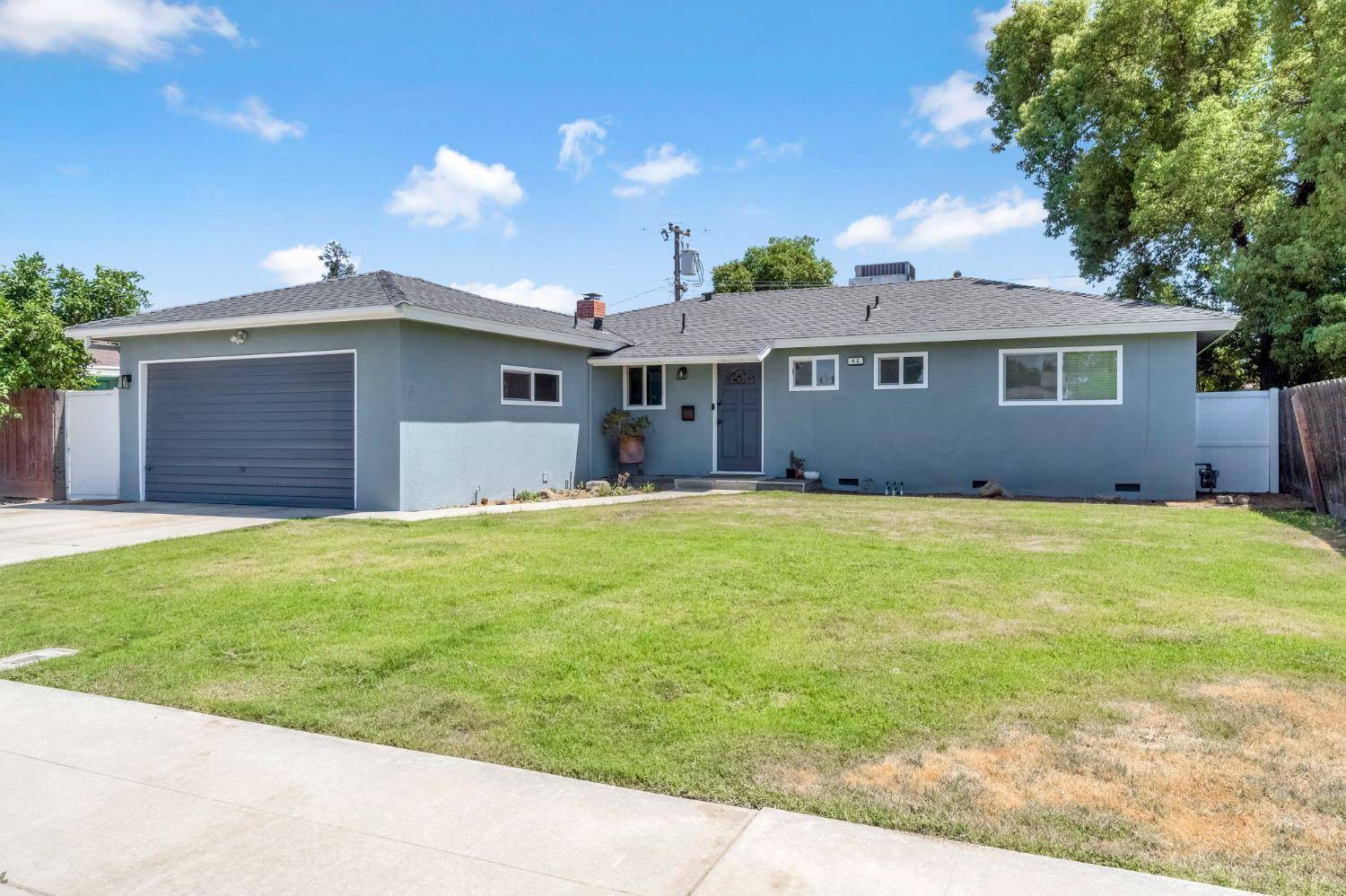 Clovis, CA 93612,42 W Rall AVE