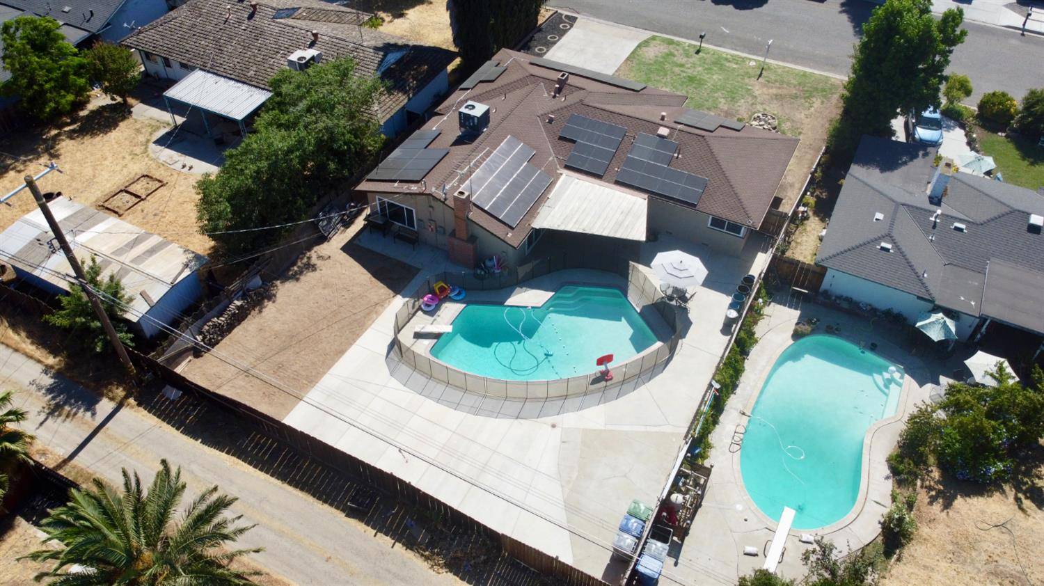 Madera, CA 93637,521 Williams AVE