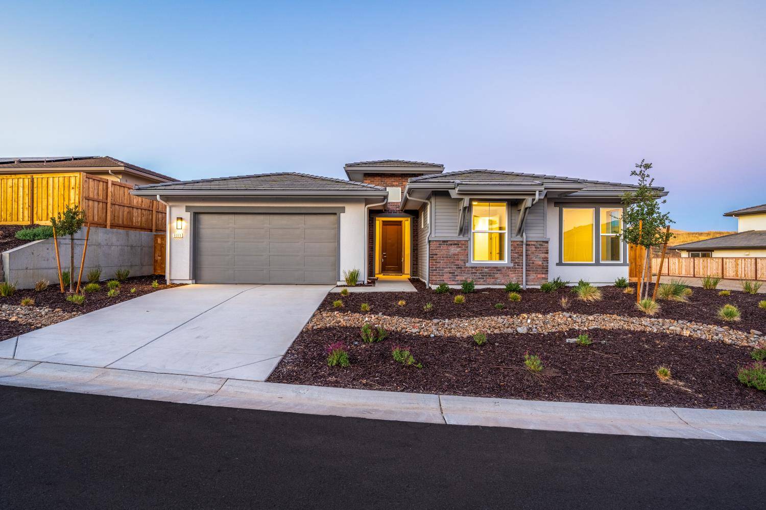 Friant, CA 93626,8099 Sierra CT
