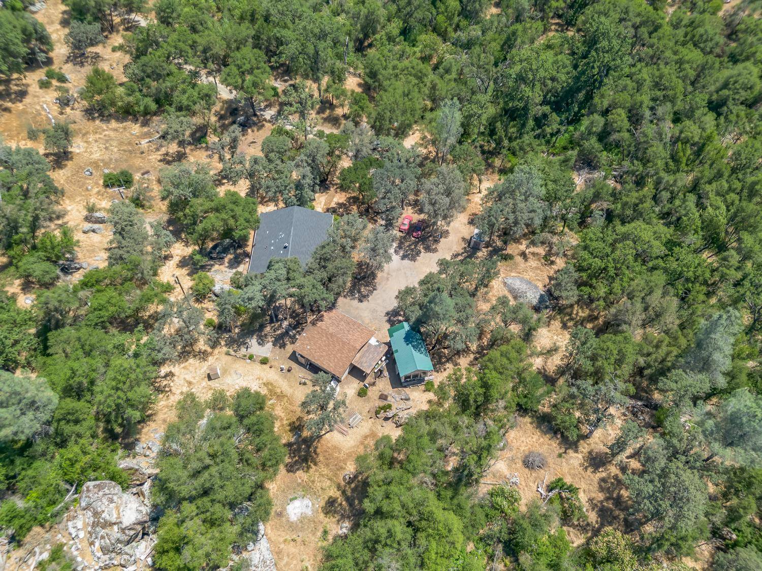 Mariposa, CA 95338,4907 Daffodil DR