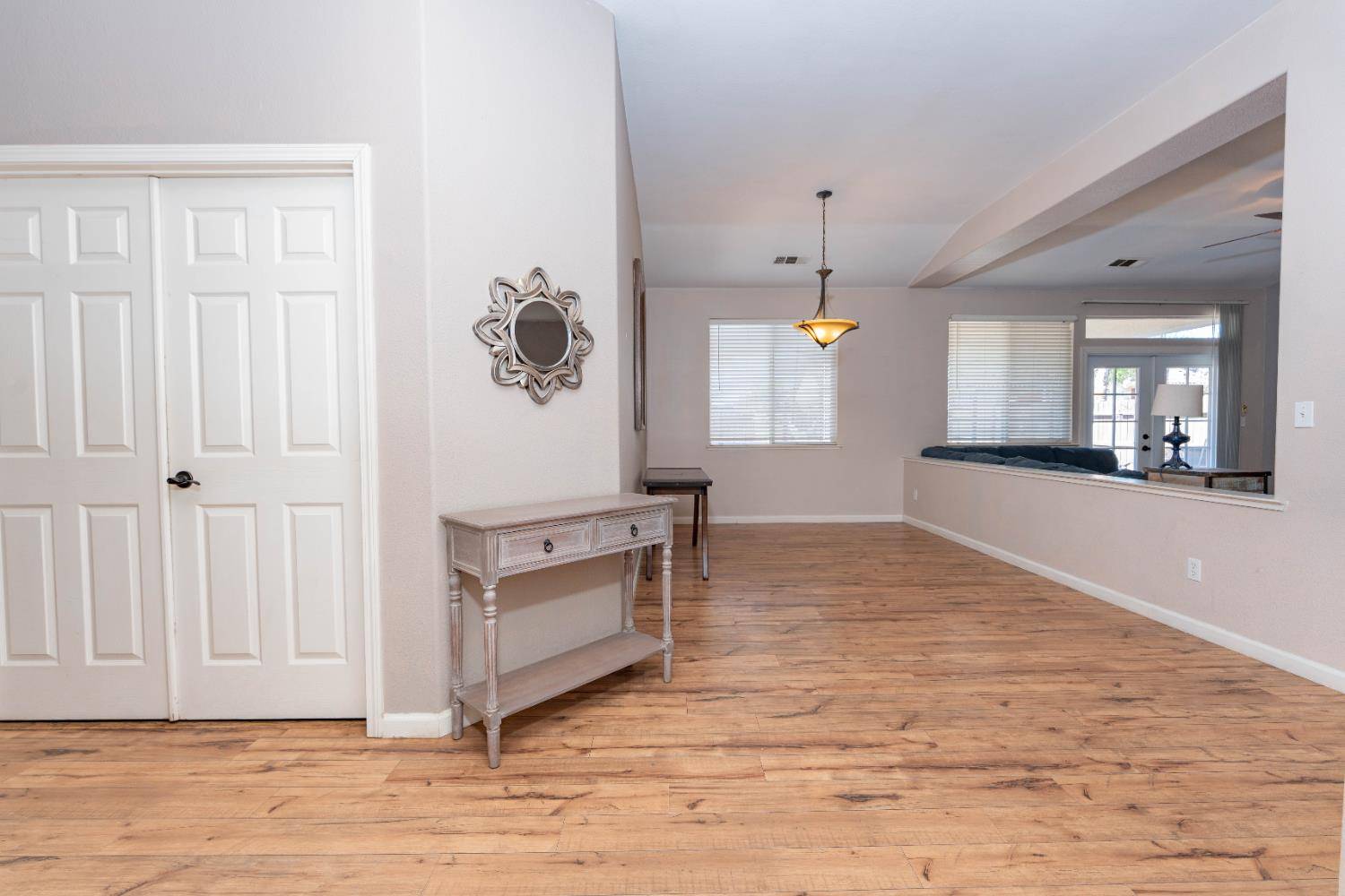 Lemoore, CA 93245,1774 Castle WAY