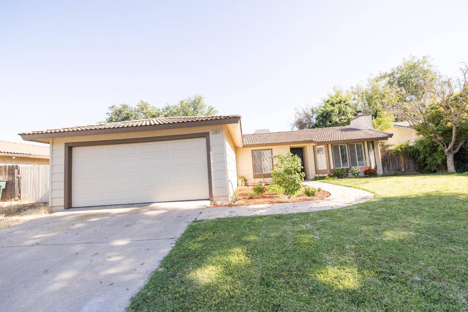Fresno, CA 93722,5263 W Griffith WAY