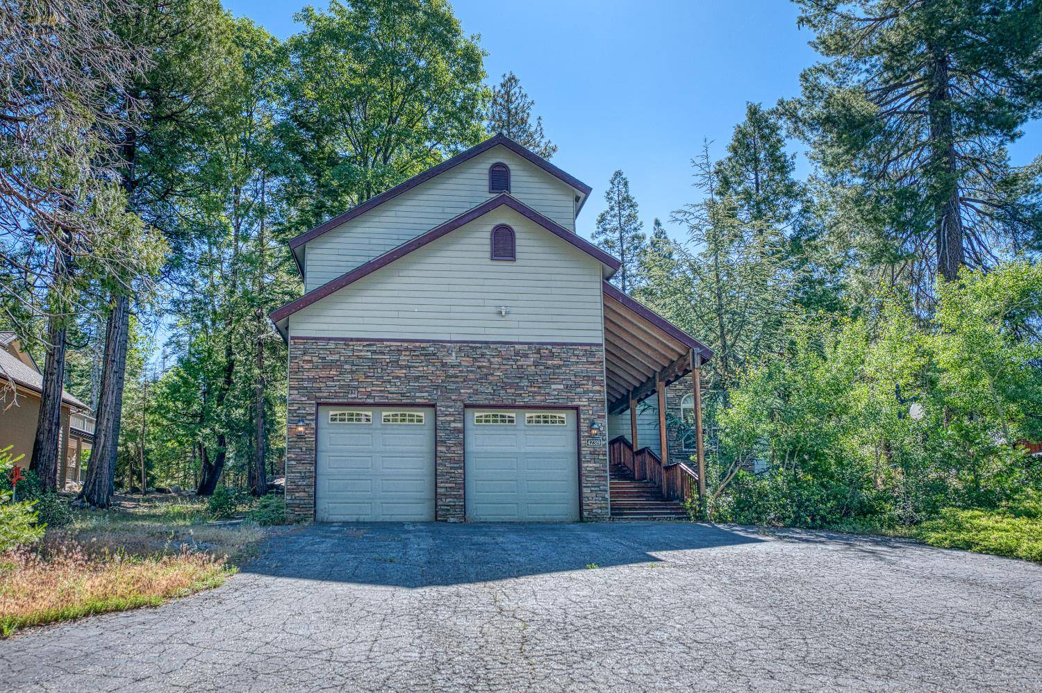 Shaver Lake, CA 93664,42319 Granite Rim