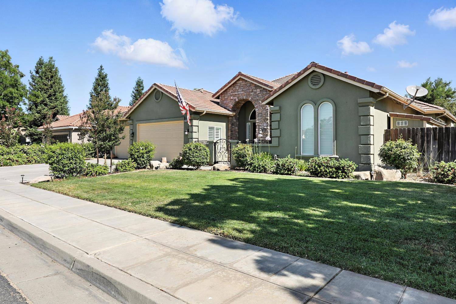 Chowchilla, CA 93610,17024 Granite Falls WAY