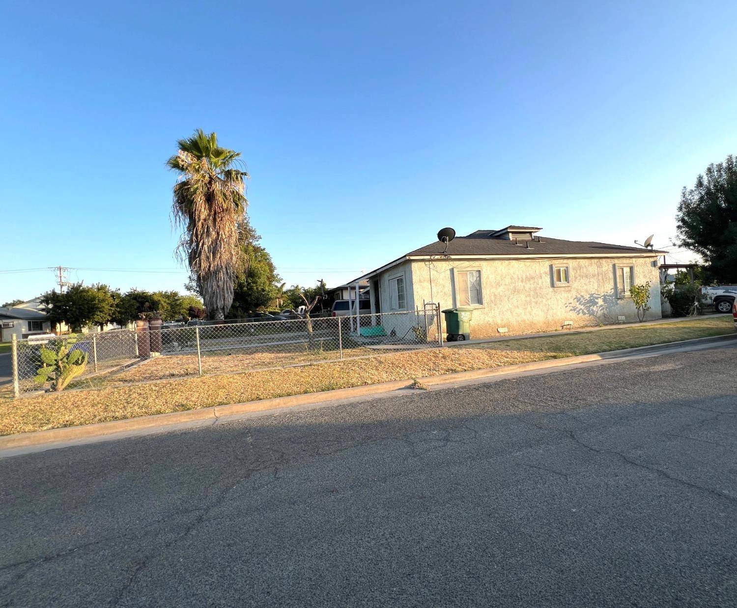 Corcoran, CA 93212,1702 Chittenden AVE