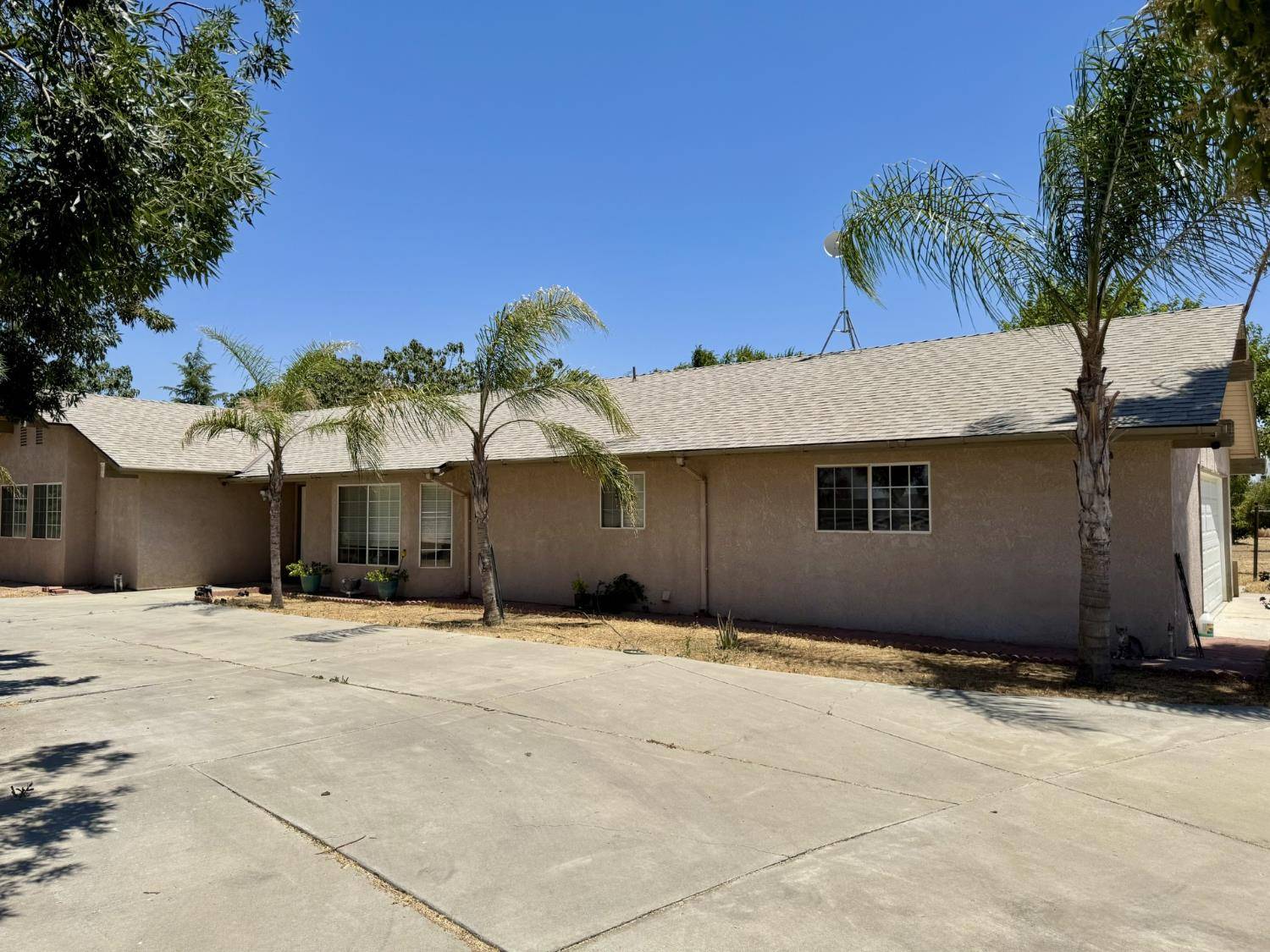 Madera, CA 93636,15387 Santa Fe DR