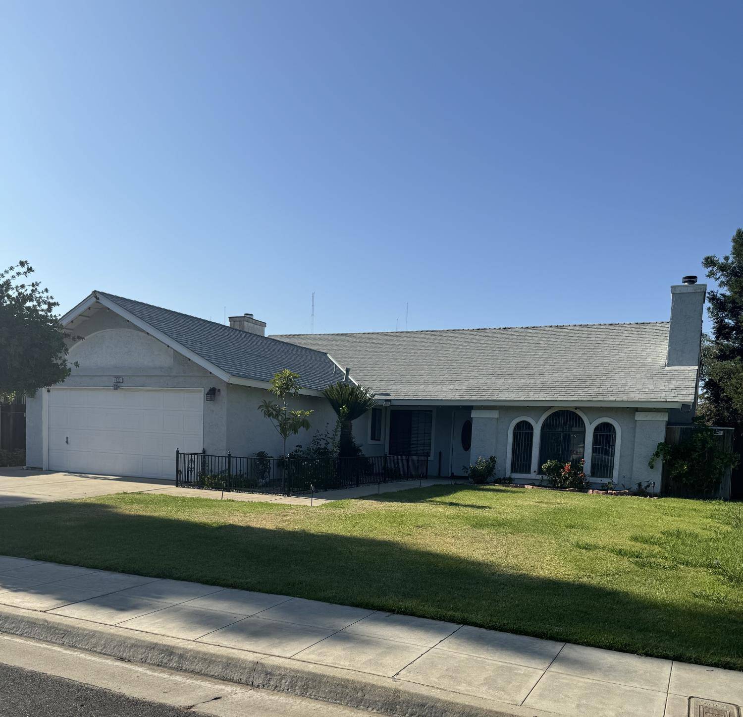 Clovis, CA 93611,1723 Locust AVE