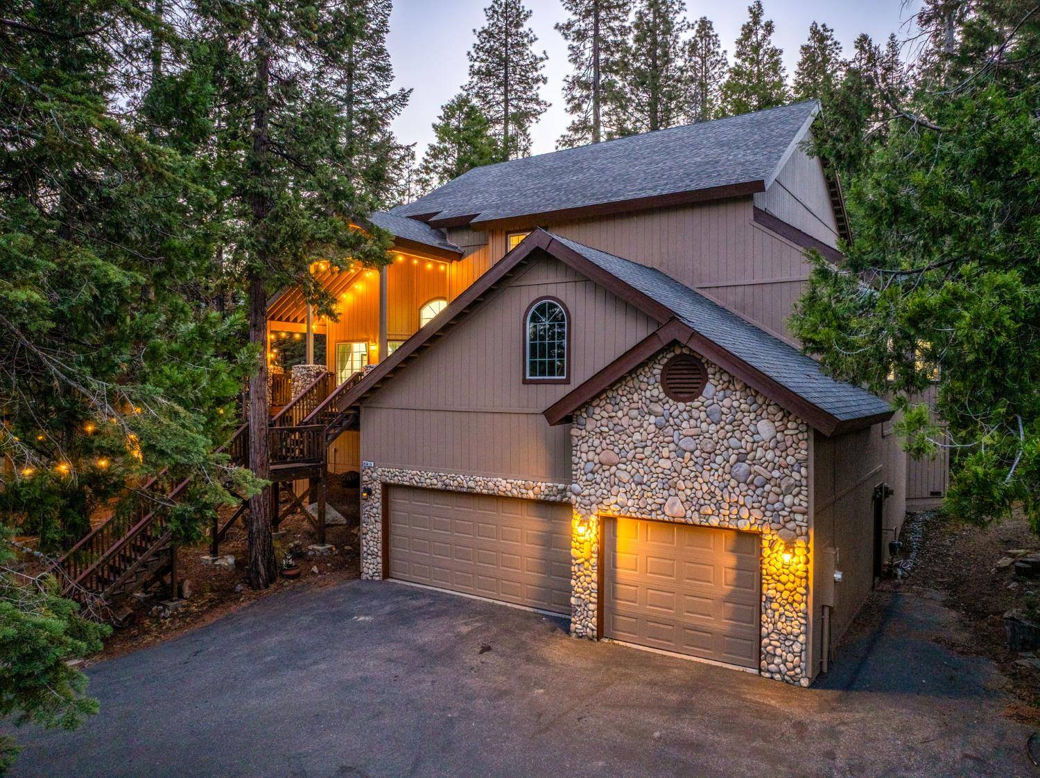 Shaver Lake, CA 93664,40416 Wild Rose LN