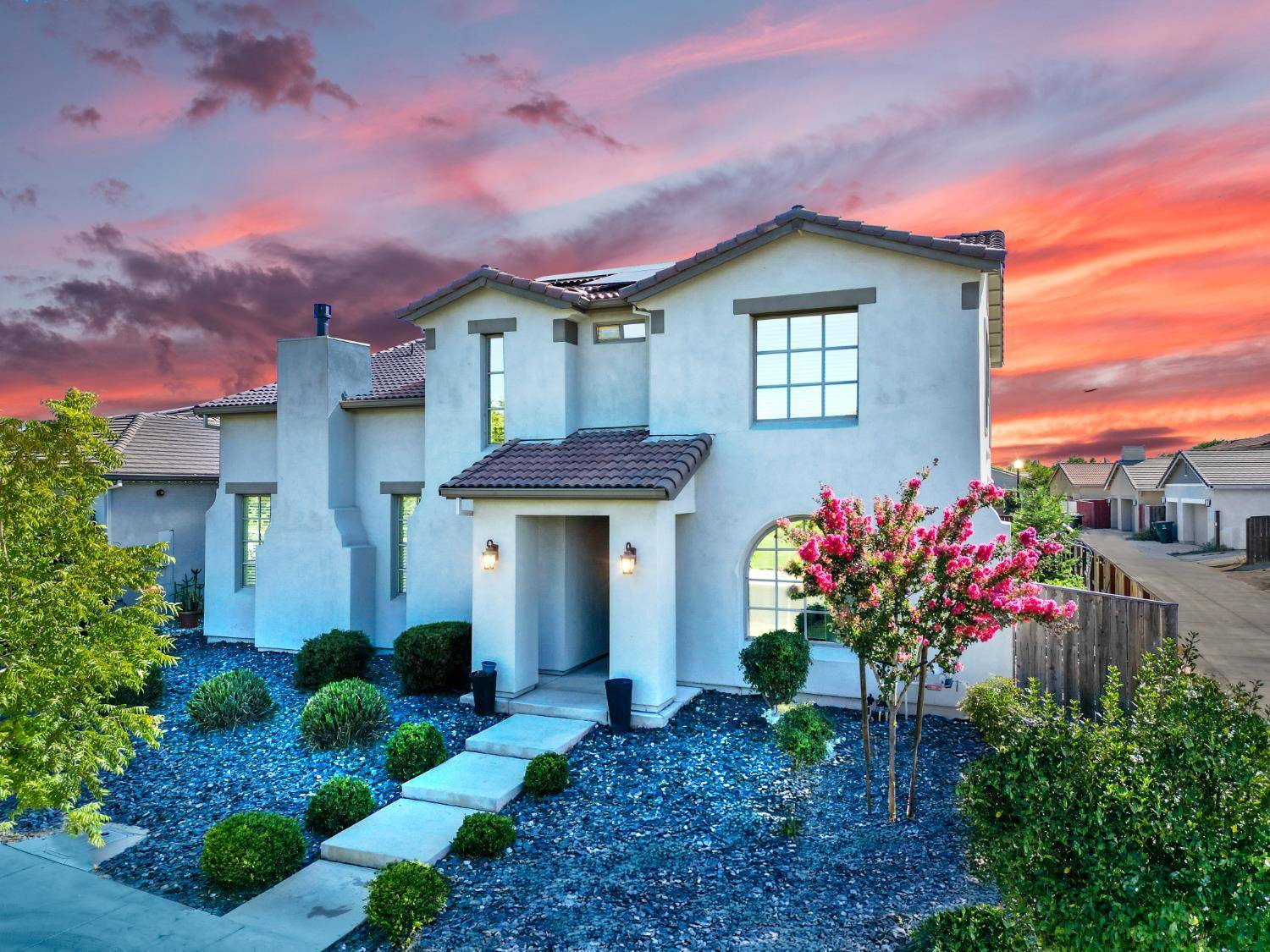 Oakdale, CA 95361,587 Bascule Drive
