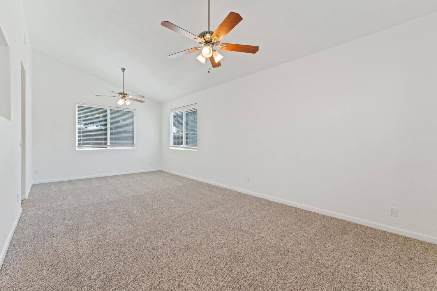 Firebaugh, CA 93622,4220 Spruce ST