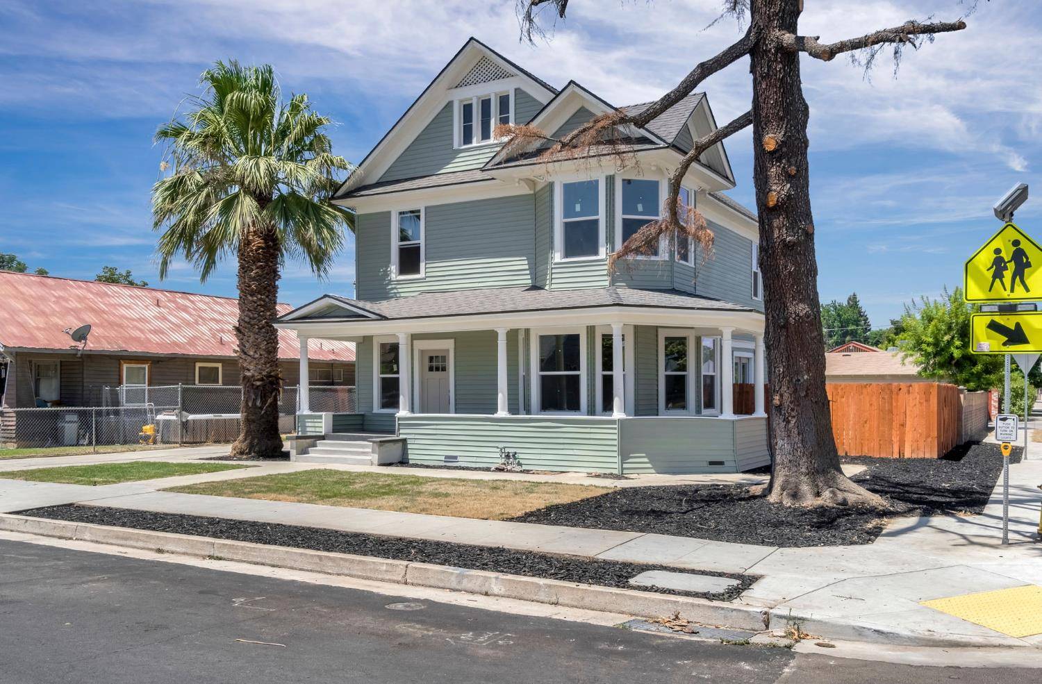 Selma, CA 93662,2643 B ST