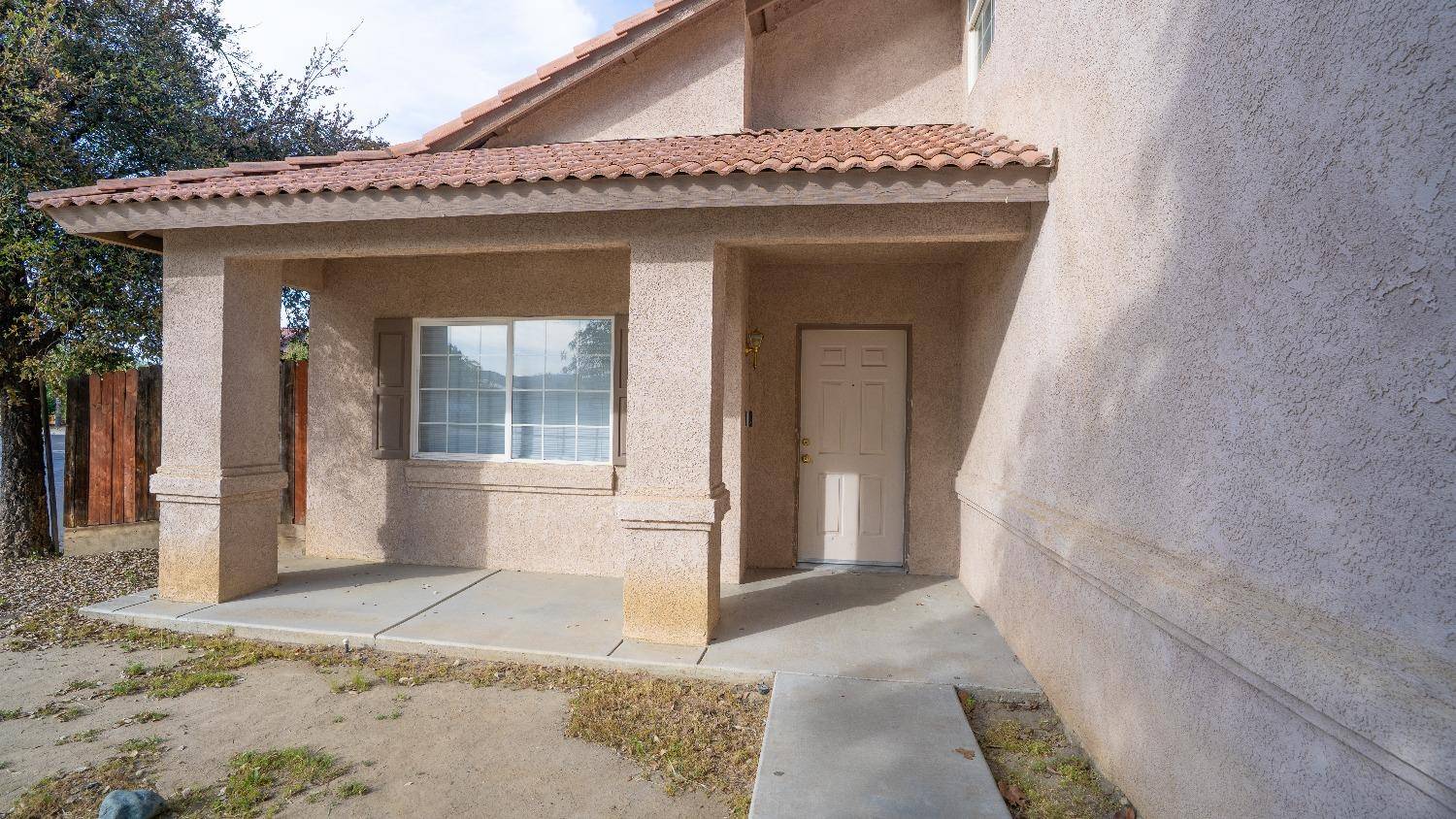 Coalinga, CA 93210,101 Palomino ST