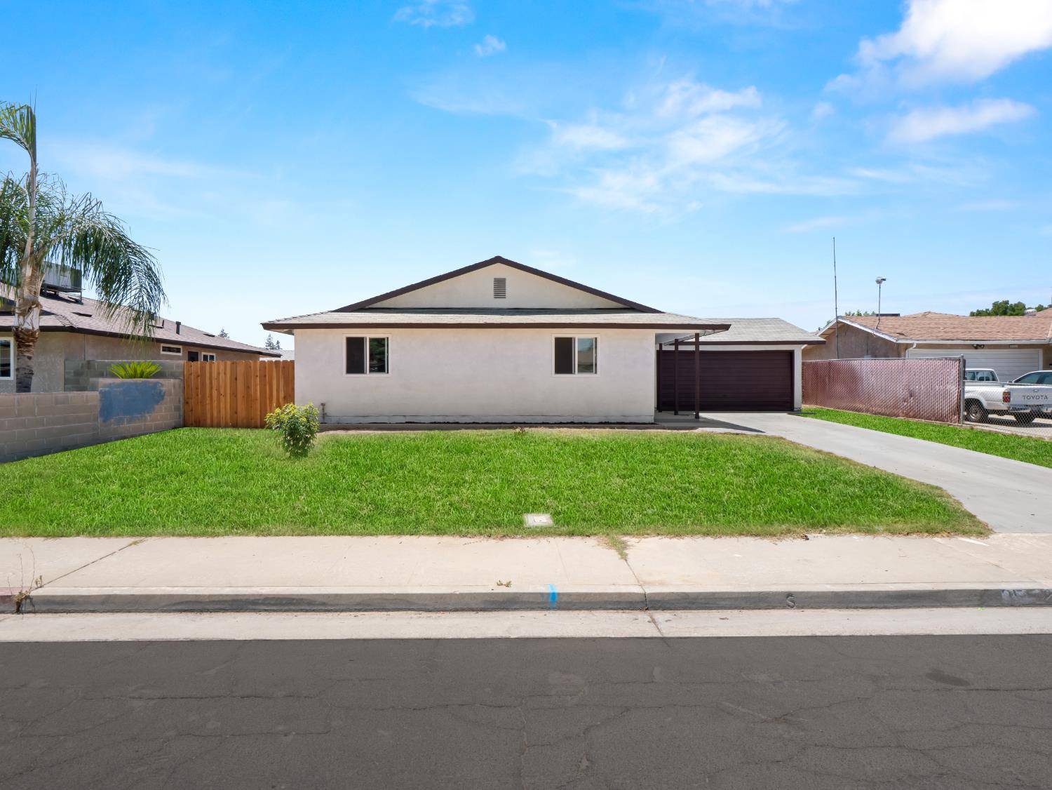 Selma, CA 93662,2557 Jackson ST