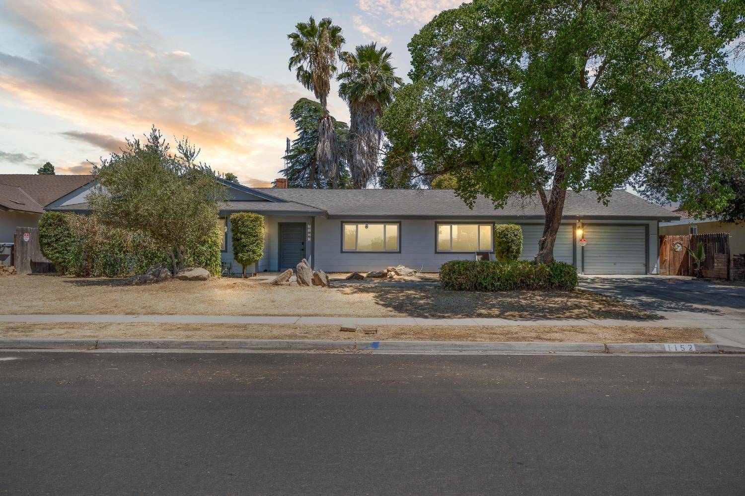 Fresno, CA 93711,1152 W Mesa AVE