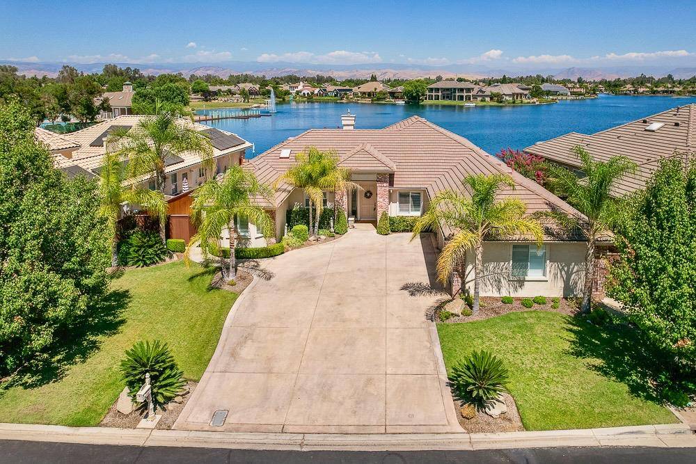 Clovis, CA 93619,4652 N Quail Lake DR