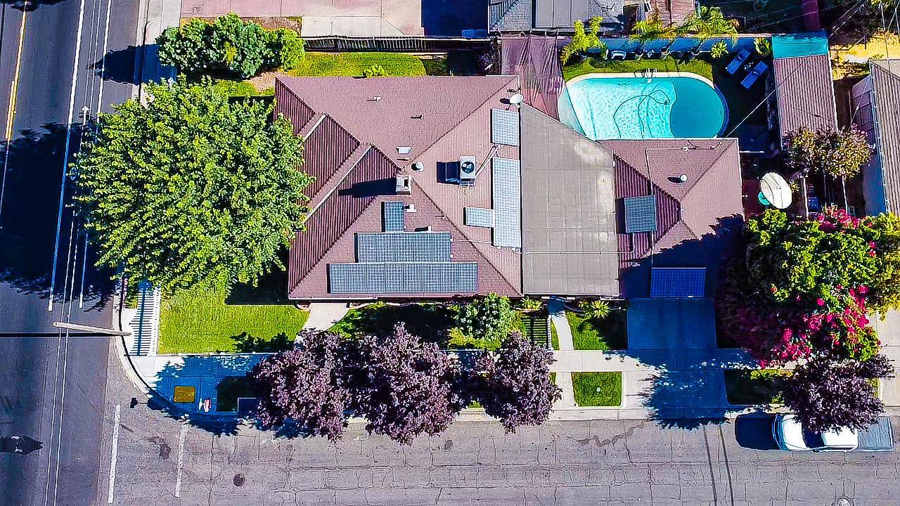 Fresno, CA 93705,2804 N Fruit AVE