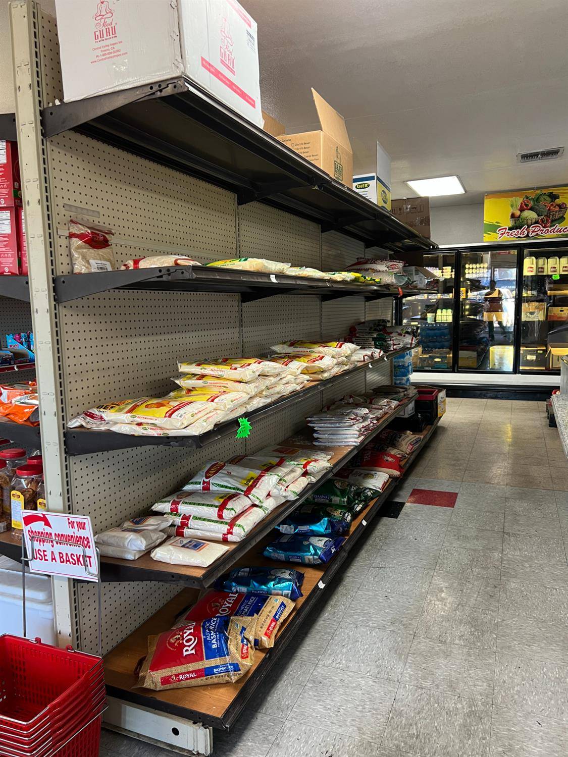 Madera, CA 93637,200 W Olive Ave