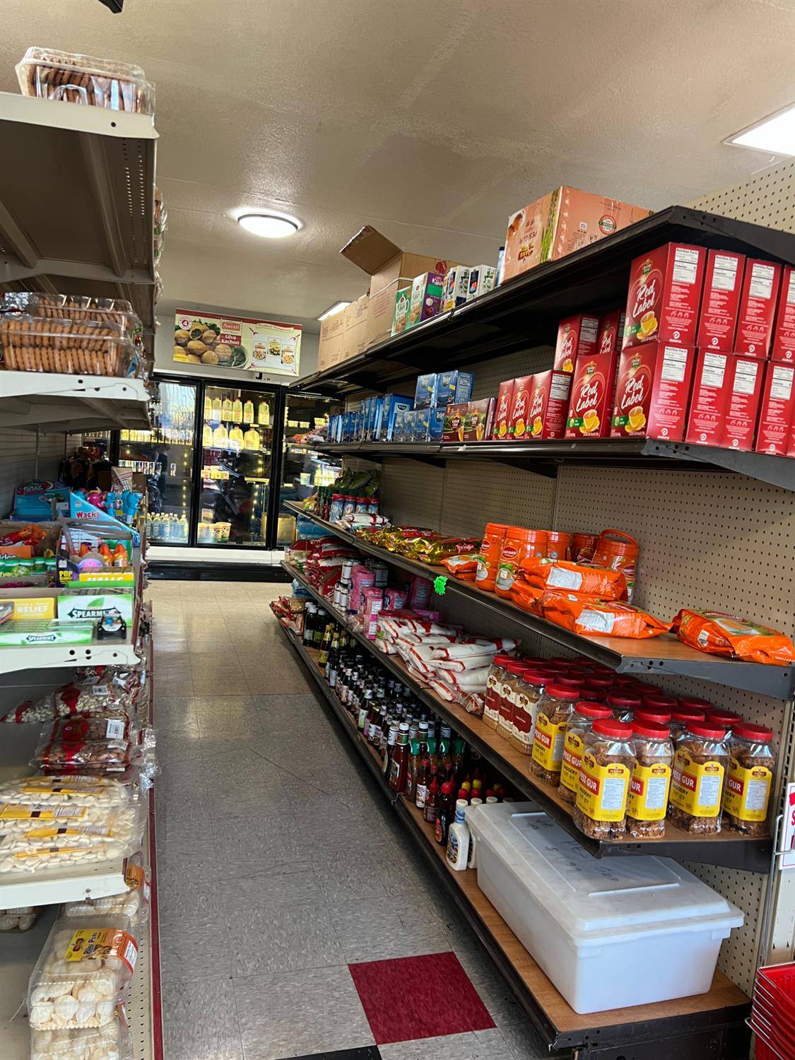 Madera, CA 93637,200 W Olive Ave