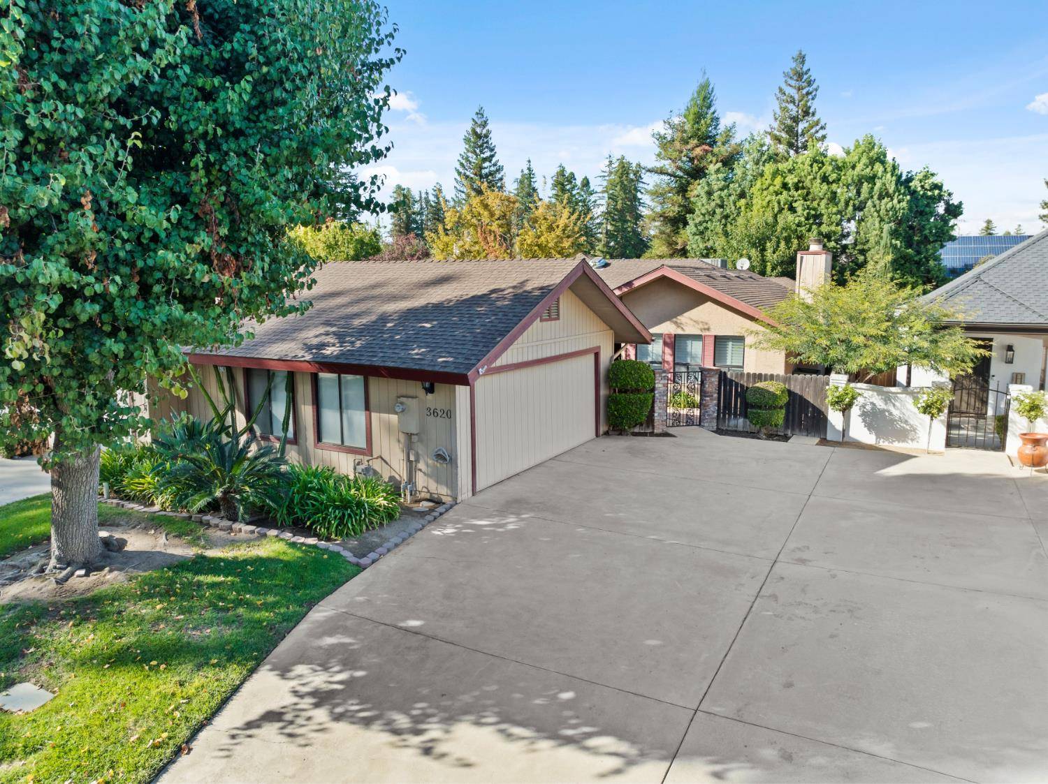 Fresno, CA 93711,3620 W Beechwood AVE