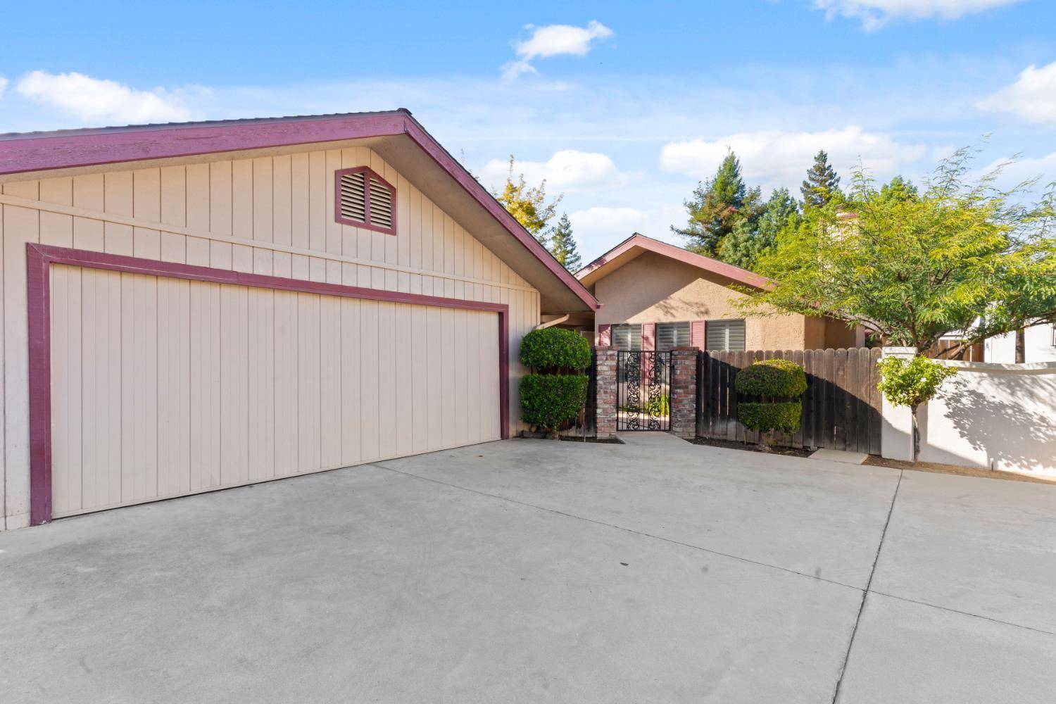 Fresno, CA 93711,3620 W Beechwood AVE