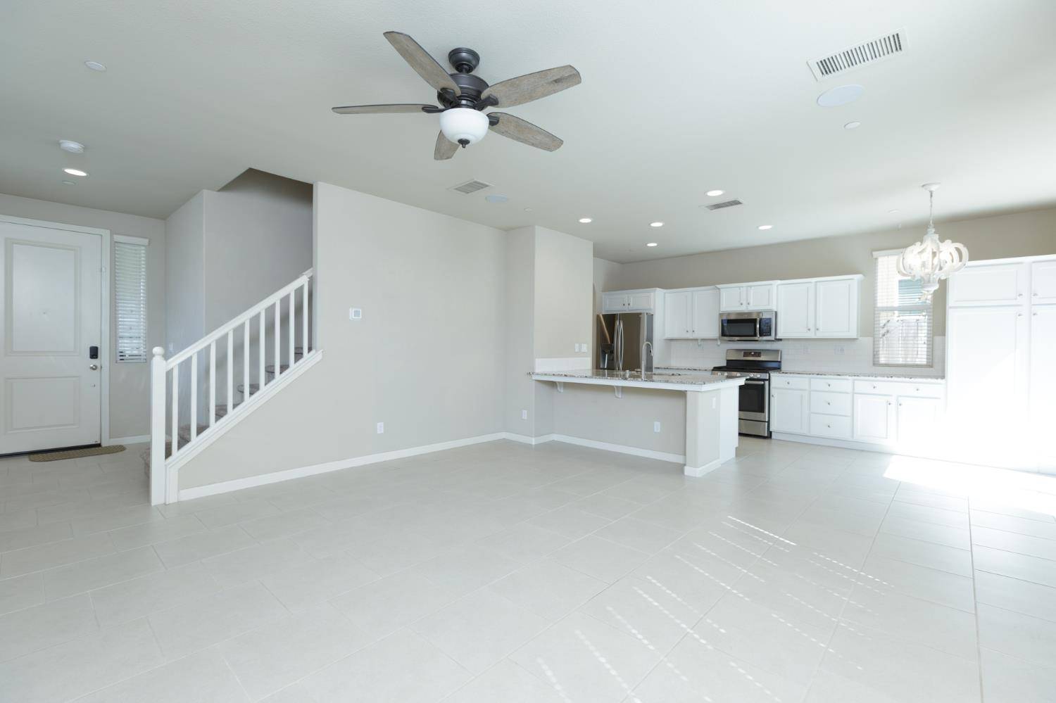 Clovis, CA 93619,1575 Zenith Pt