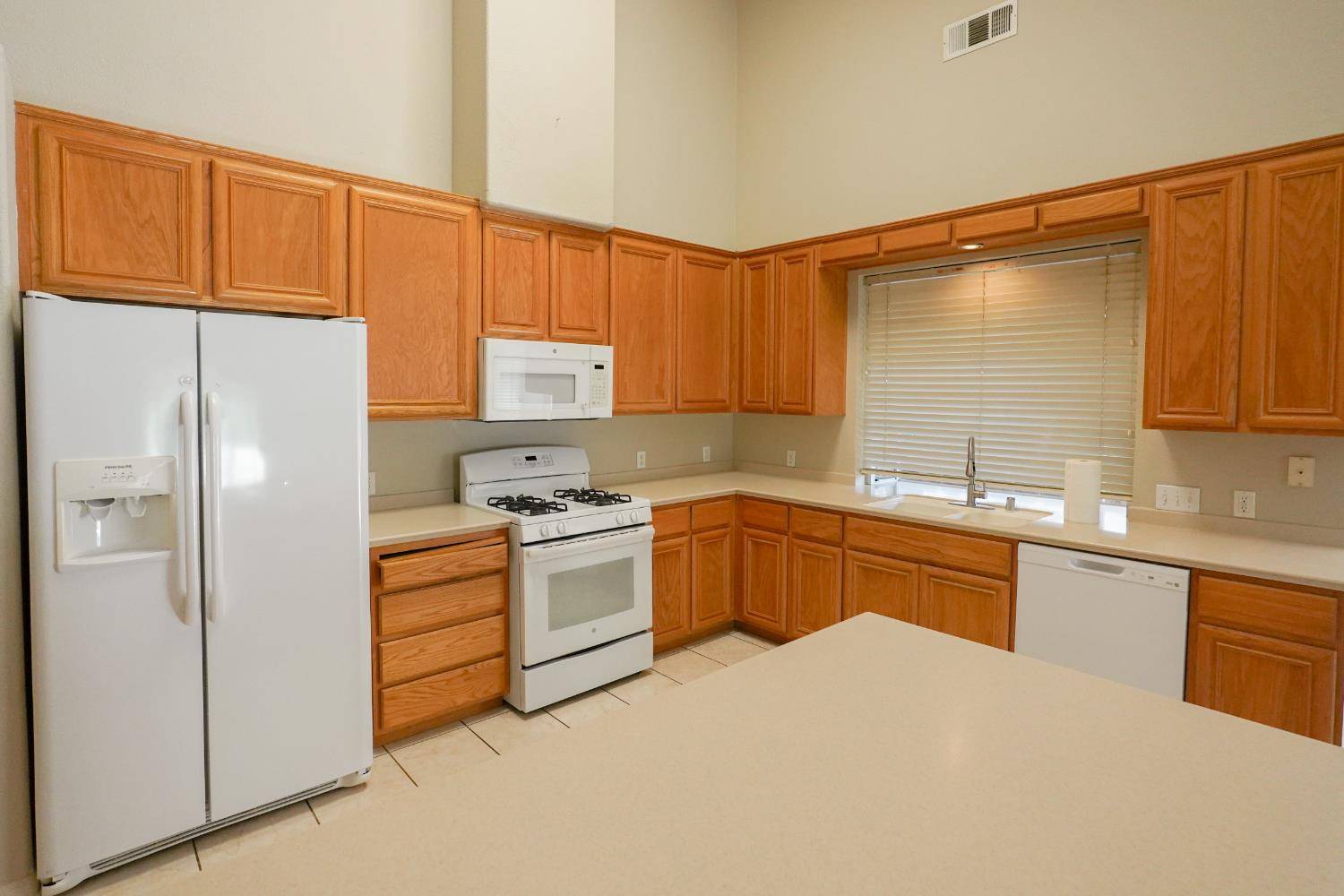 Riverbank, CA 95367,6625 River Mesa