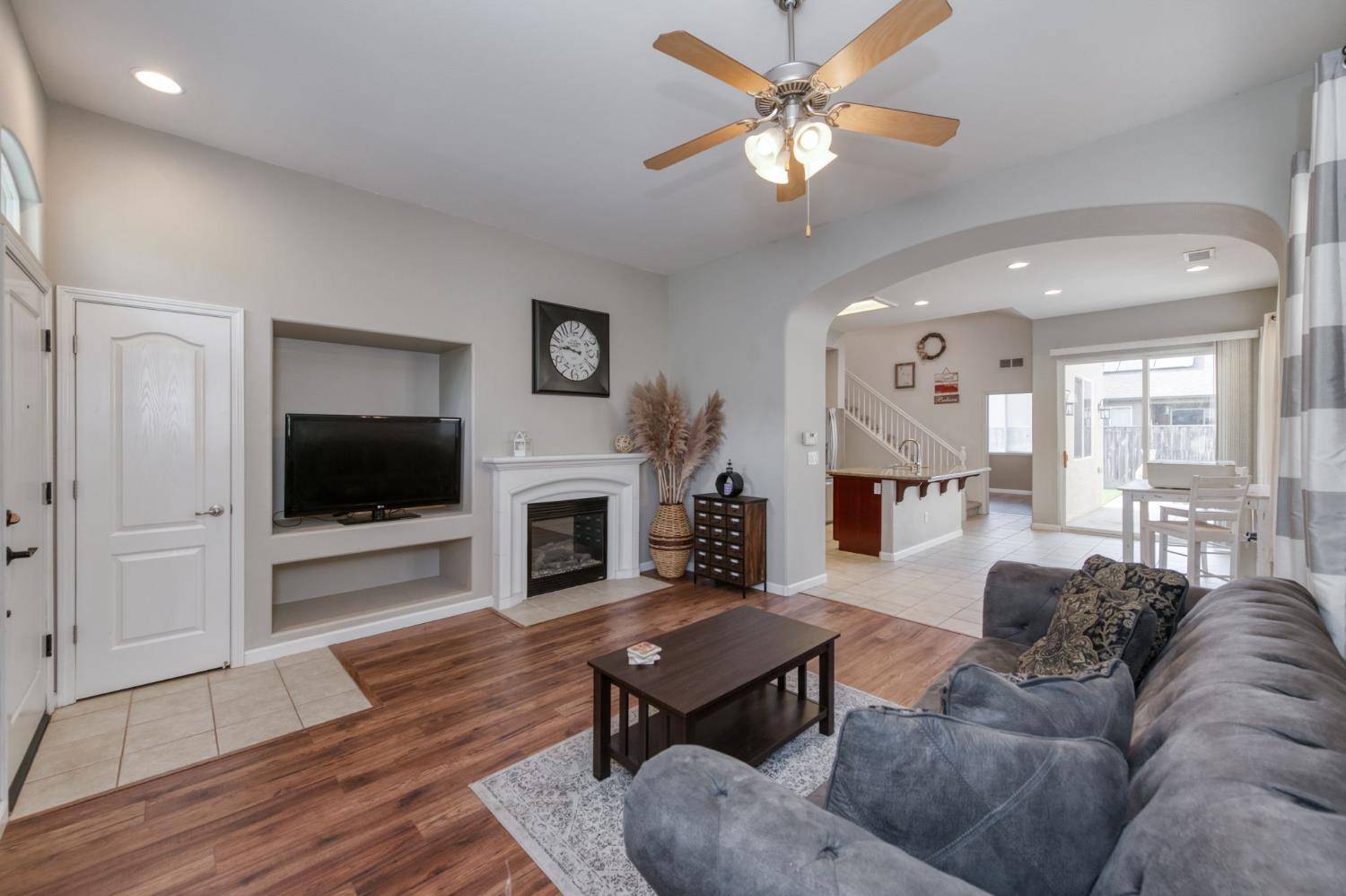 Clovis, CA 93619,3640 Vermont LN