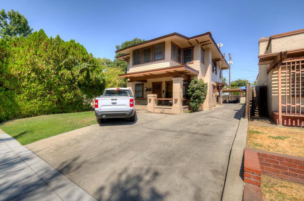 Fresno, CA 93704,743 E Weldon AVE
