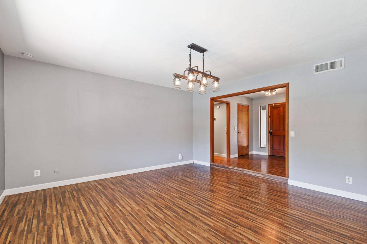 Clovis, CA 93611,2012 Beverly Ave